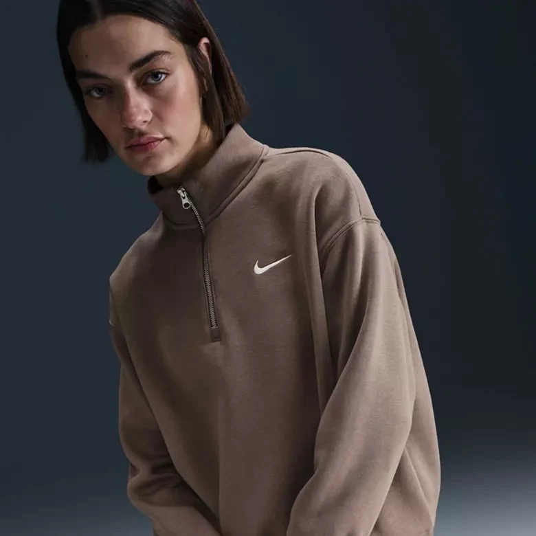 Nike Women's Sportswear Phoenix Fleece Oversized 1/4-Zip Long Sweatshirt