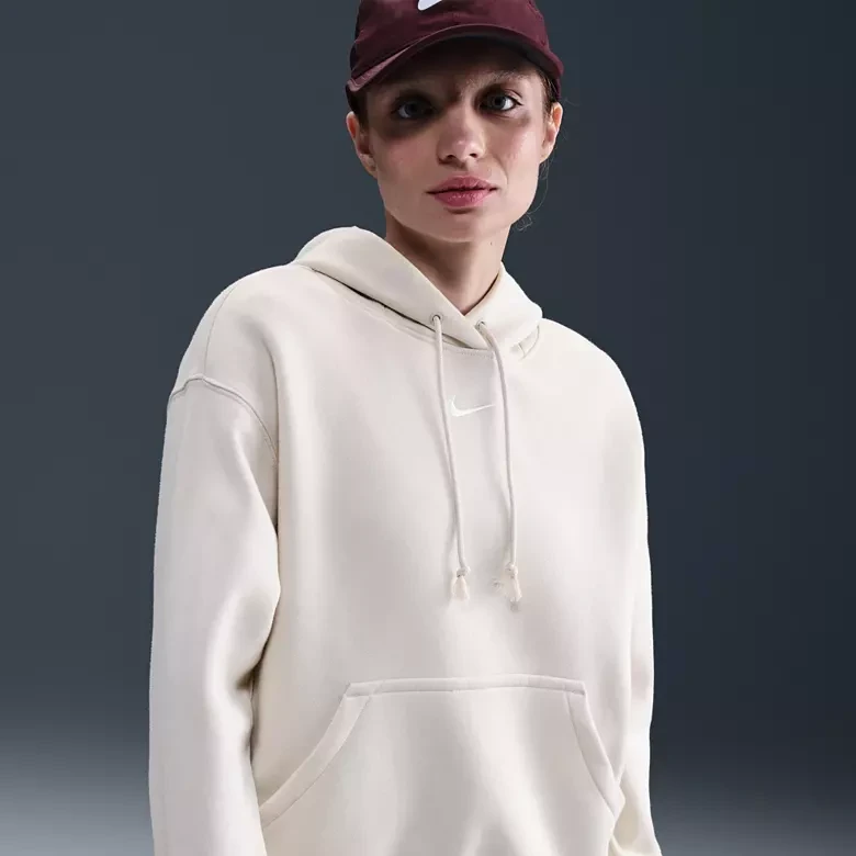 Nike Women's Sportswear Phoenix Fleece Oversized Pullover Hoodie